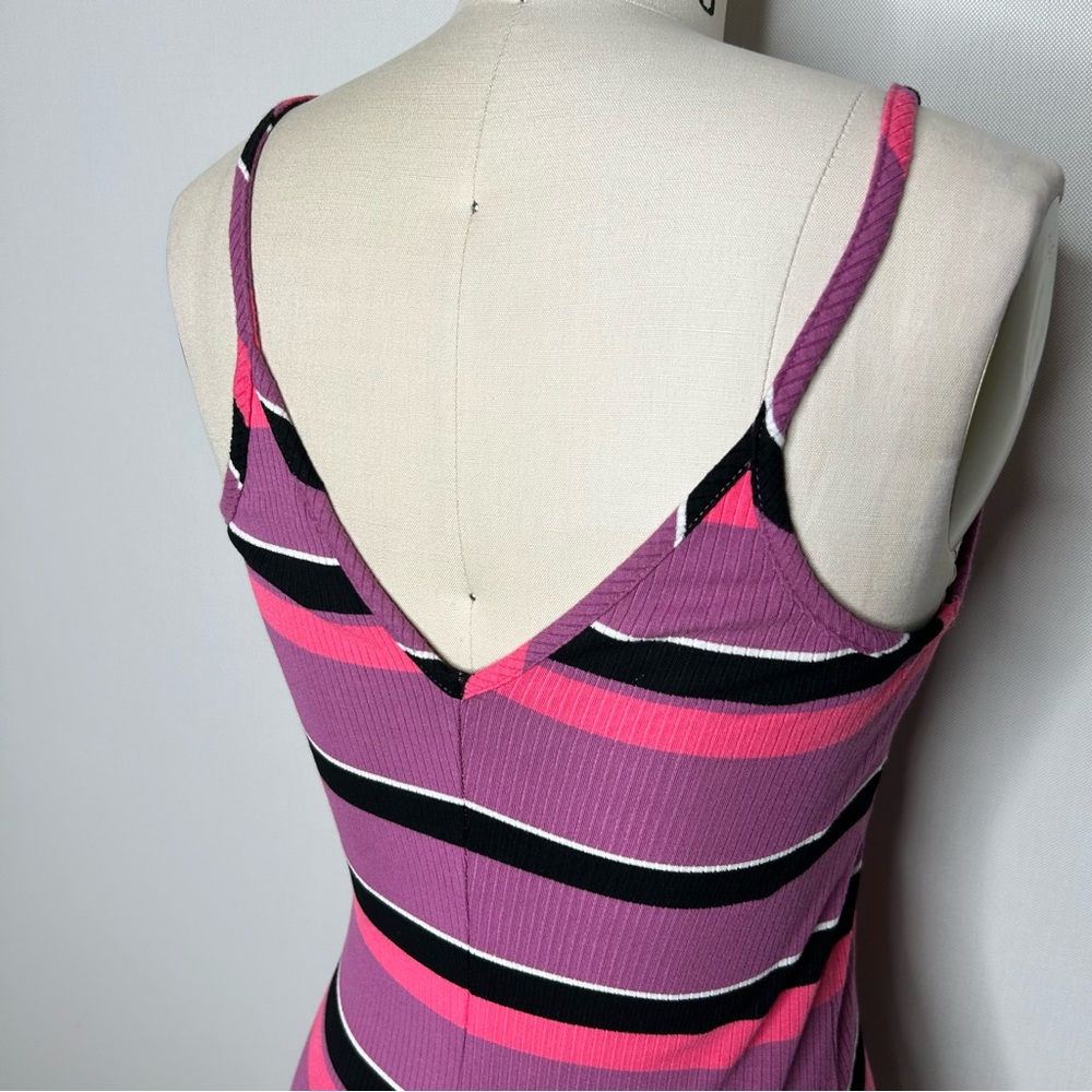Express Striped Ribbed Midi Dress - Picture 5 of 9